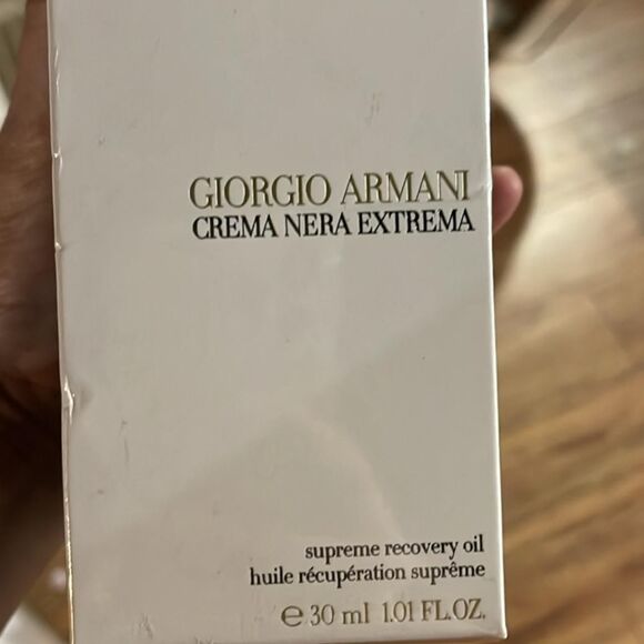 Giorgio Armani Crema Nera Extrema Supreme Recovery Oil - Picture 1 of 5
